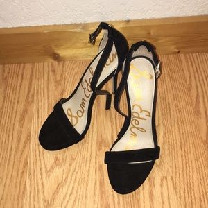 sam edelman • velvet black heels